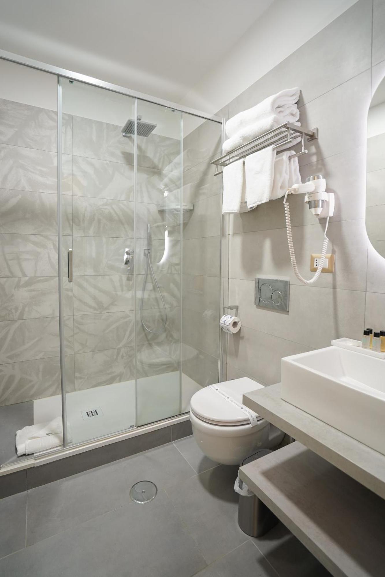 Charm&Bella Guesthouse Рим Екстериор снимка