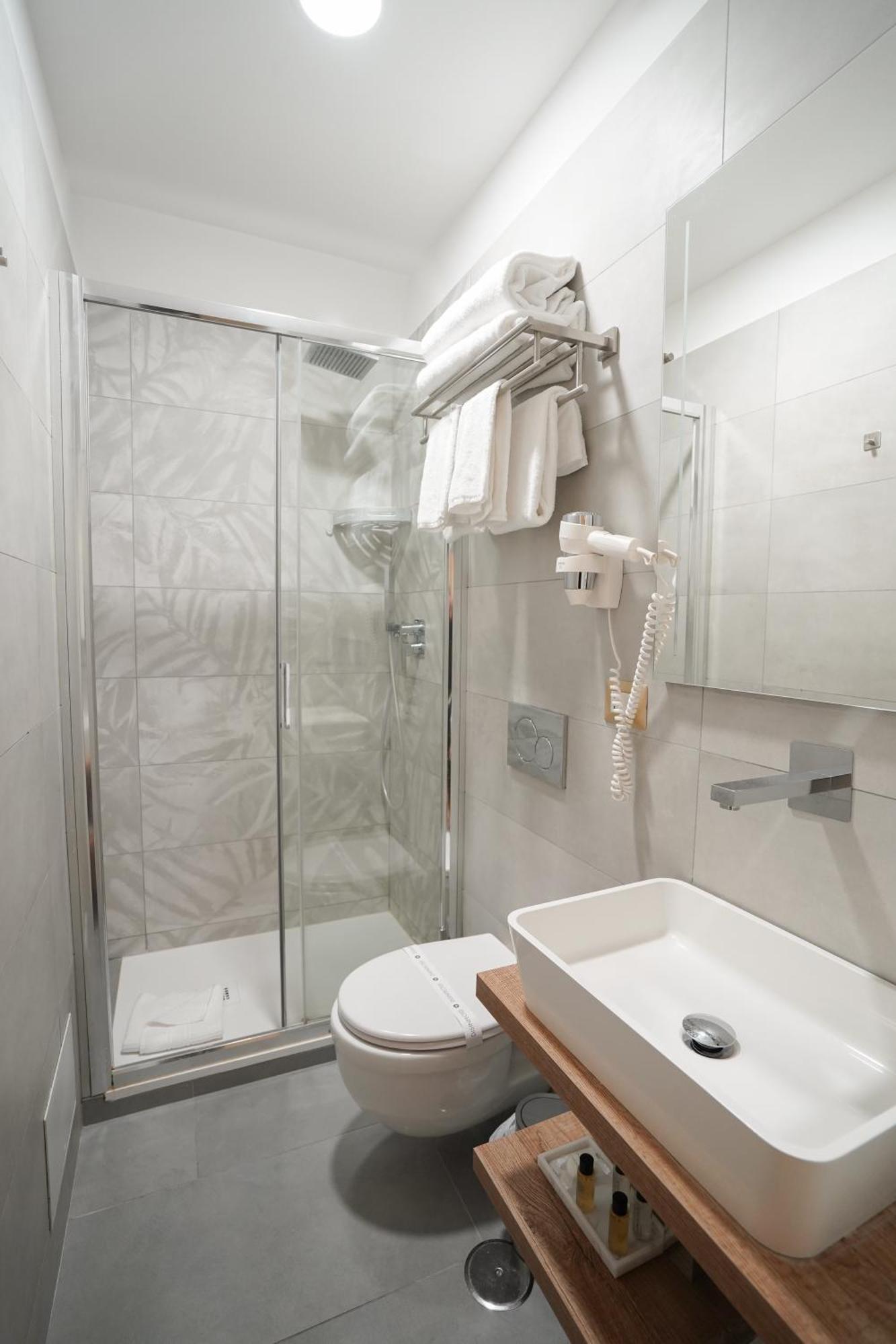 Charm&Bella Guesthouse Рим Екстериор снимка