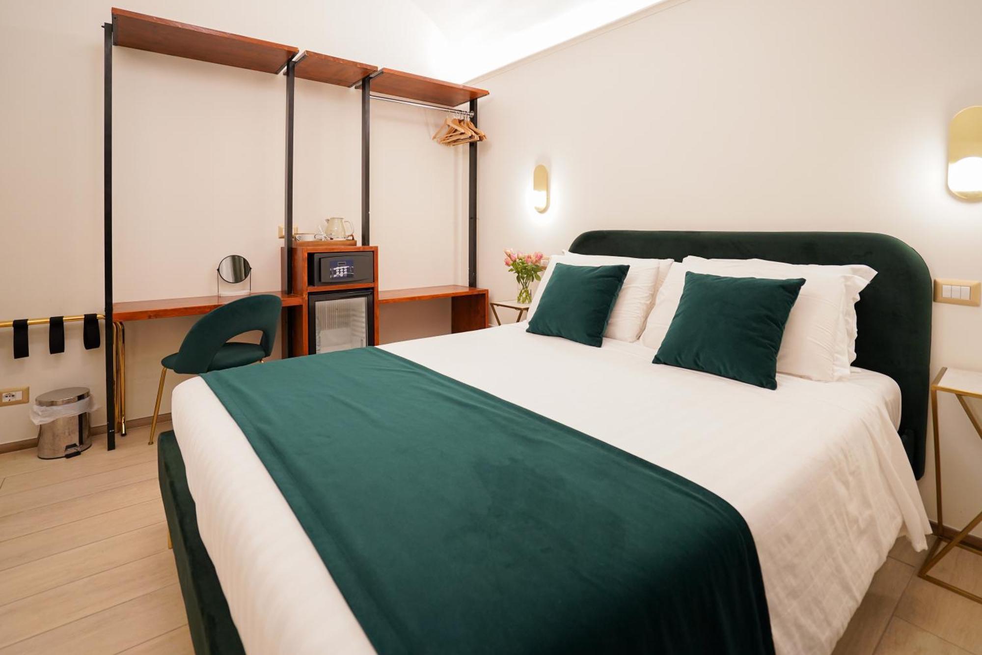 Charm&Bella Guesthouse Рим Екстериор снимка