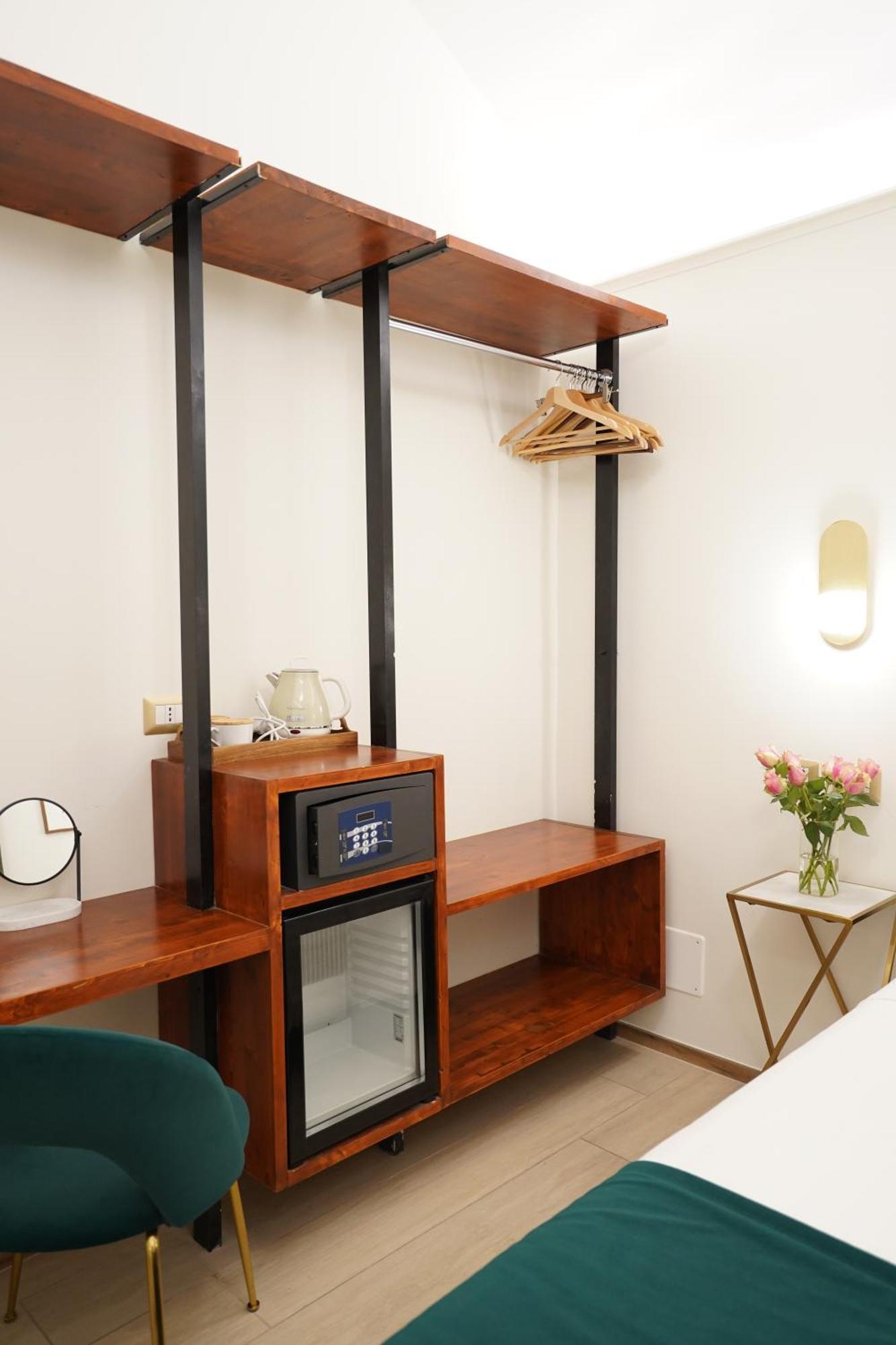Charm&Bella Guesthouse Рим Екстериор снимка