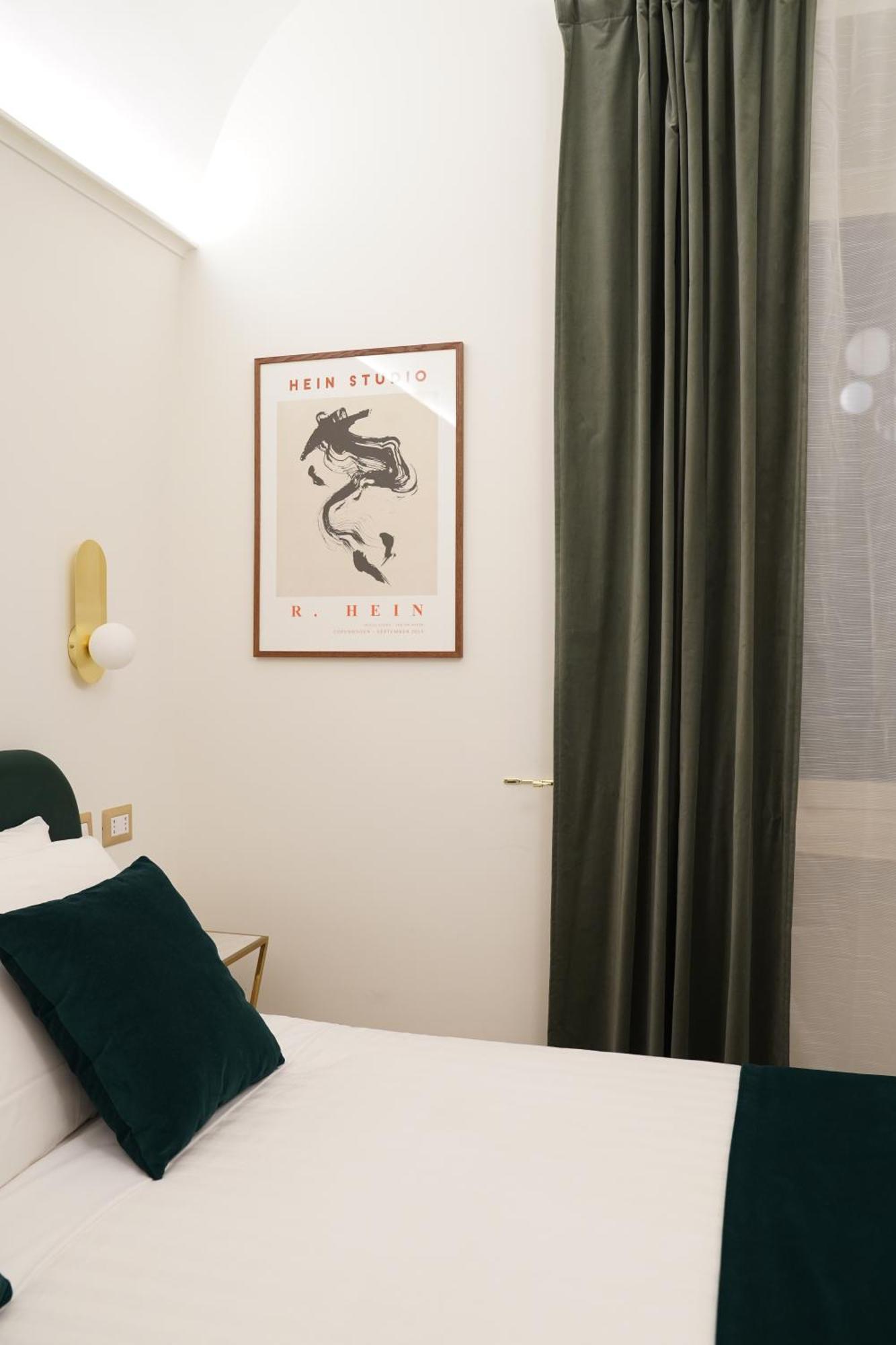 Charm&Bella Guesthouse Рим Екстериор снимка