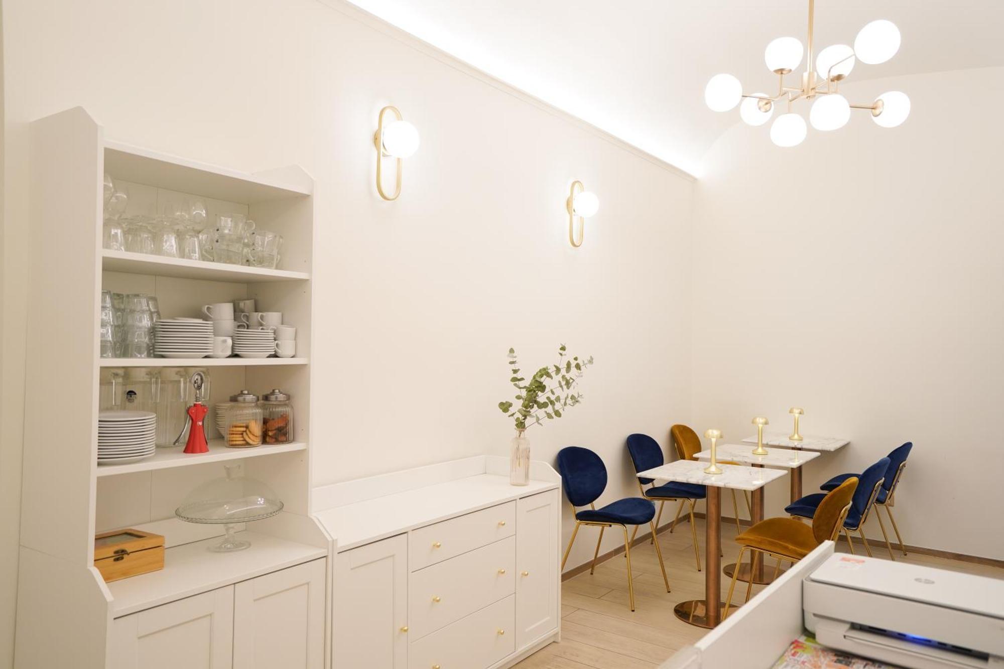 Charm&Bella Guesthouse Рим Екстериор снимка