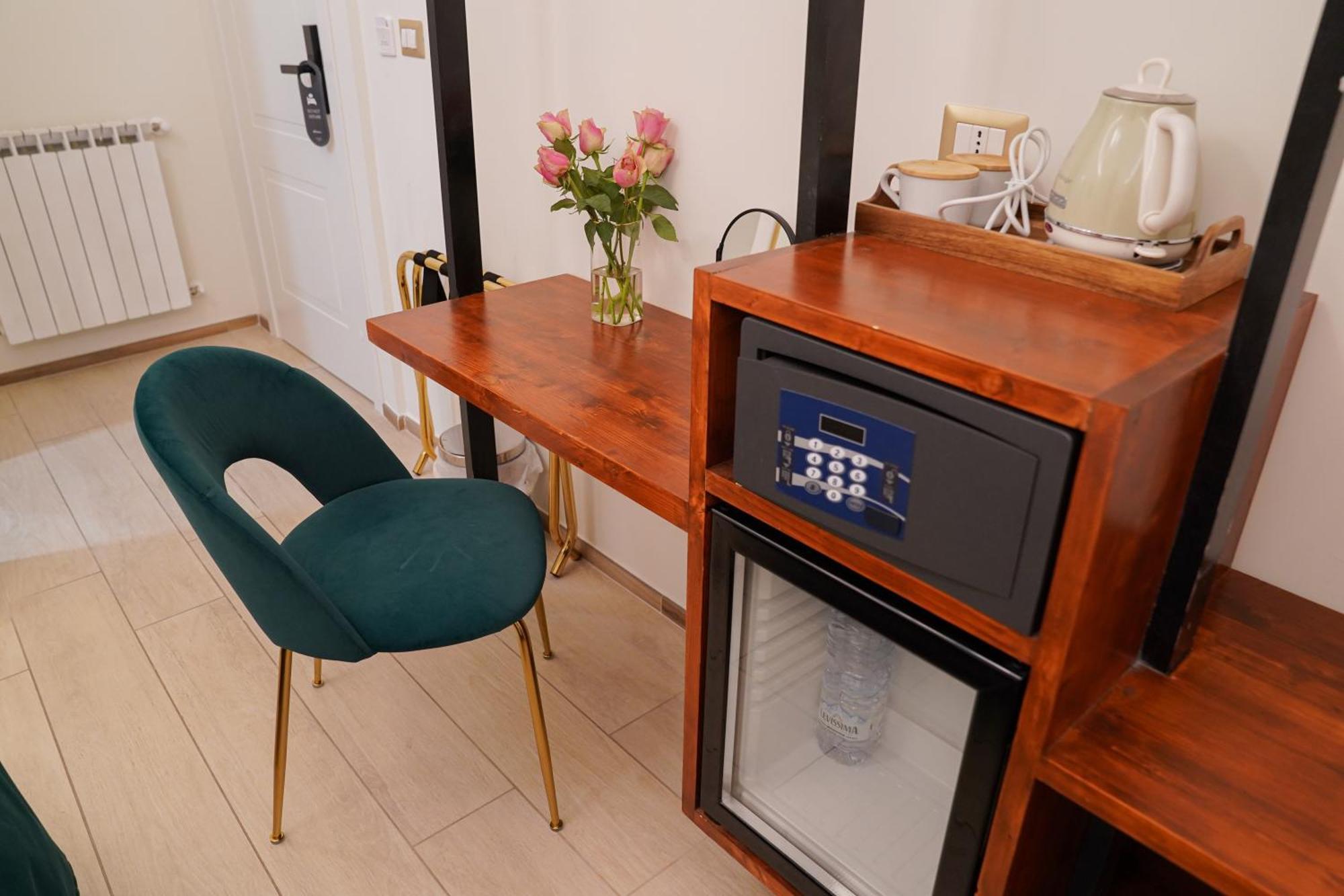 Charm&Bella Guesthouse Рим Стая снимка