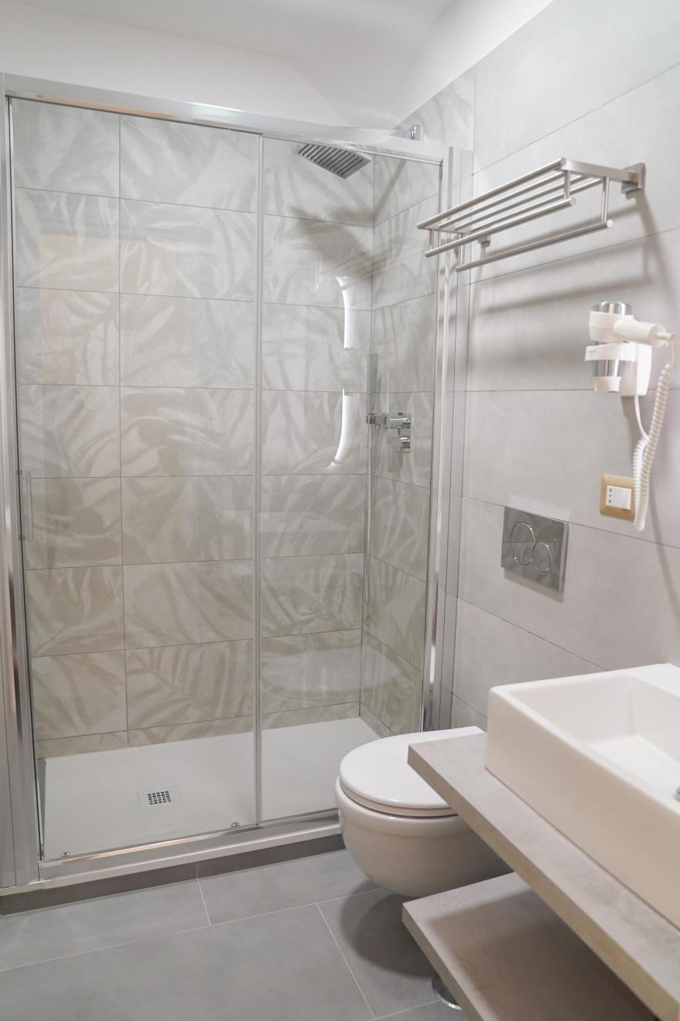 Charm&Bella Guesthouse Рим Екстериор снимка